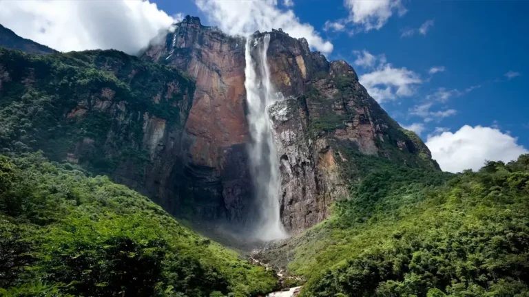 Salto Angel, a maior cachoeira do mundo – Venezuela